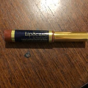 Lip sense
